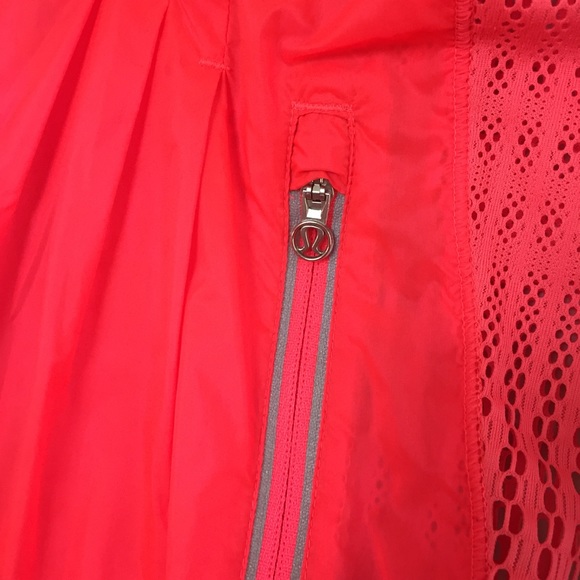 Lululemon Windbreaker Jacket - Picture 4 of 9